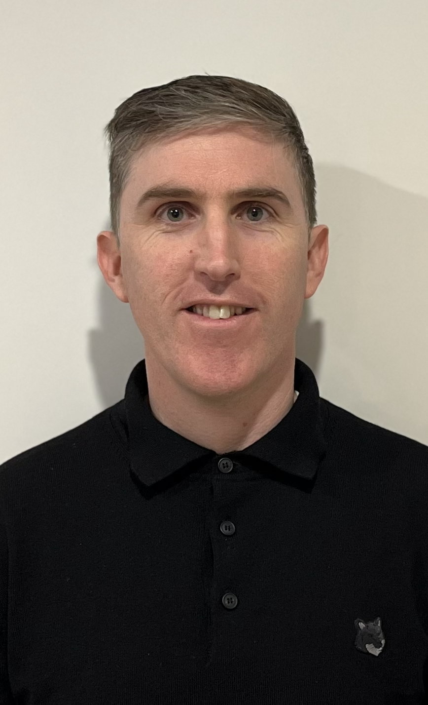 Dr Tom Ryan
